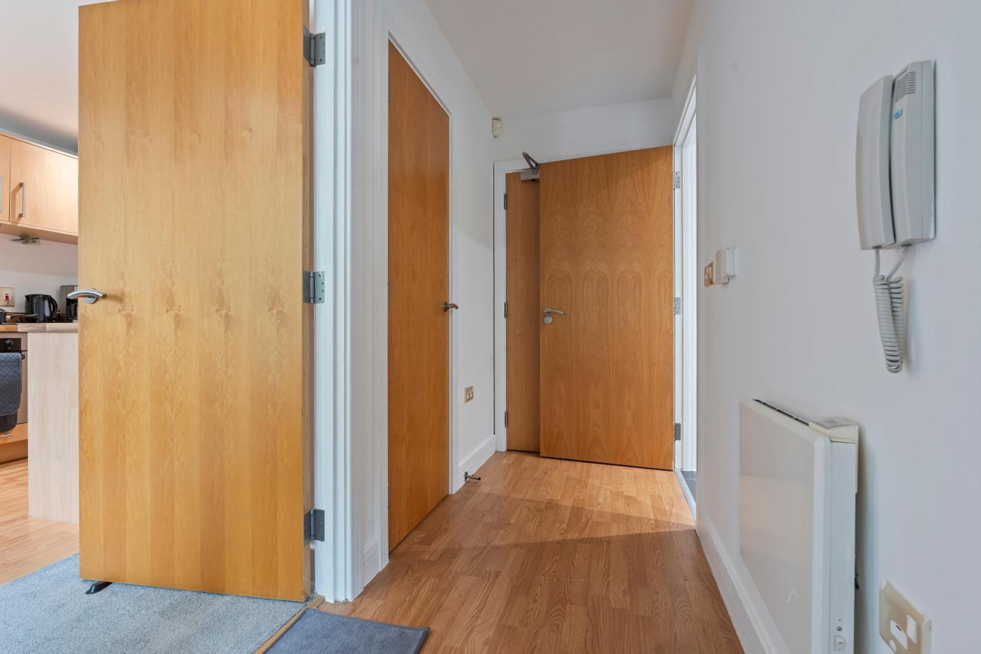 Heart Of City Centre Luxury Apartment With Secure Underground Parking 伯明翰 外观 照片